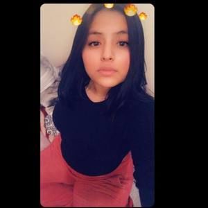 Meet your Posher, Maria fernanda